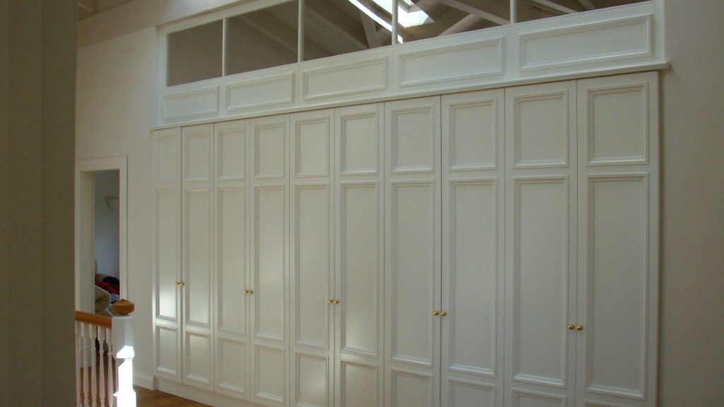 Einbauschrank